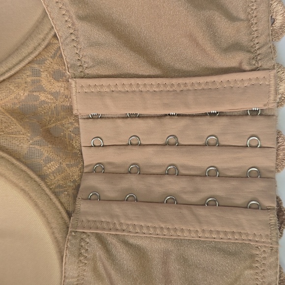 Windsor Daring Embellished Beige Beaded Bra Corset Bustier Crop Top Bling Sz M - Picture 5 of 11